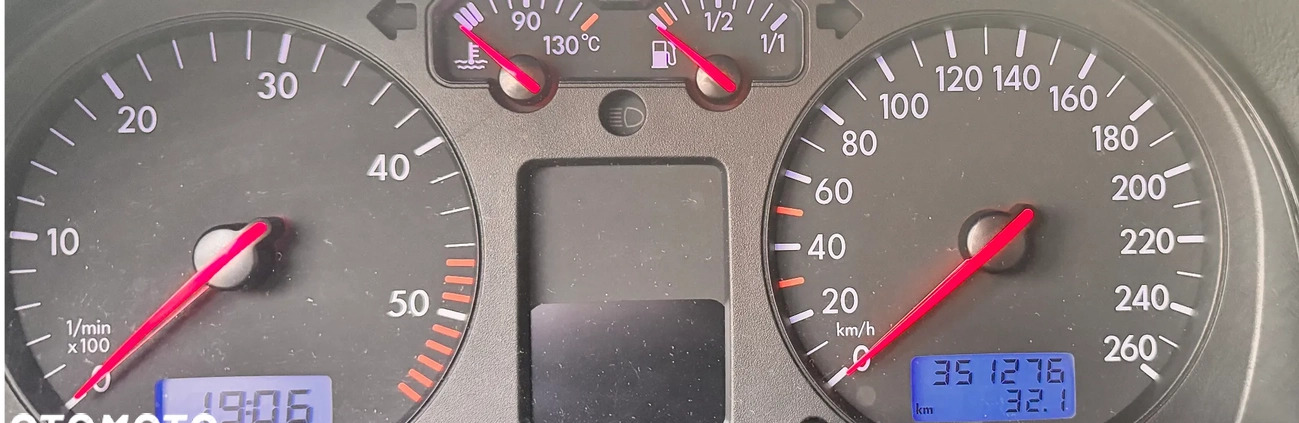 Volkswagen Golf cena 7700 przebieg: 351300, rok produkcji 2005 z Mysłowice małe 29